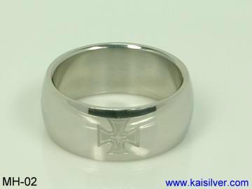 man cross wedding rings